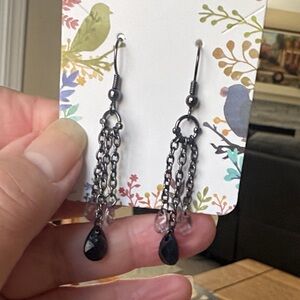 Source Unknown Black Chain Dangle Earrings